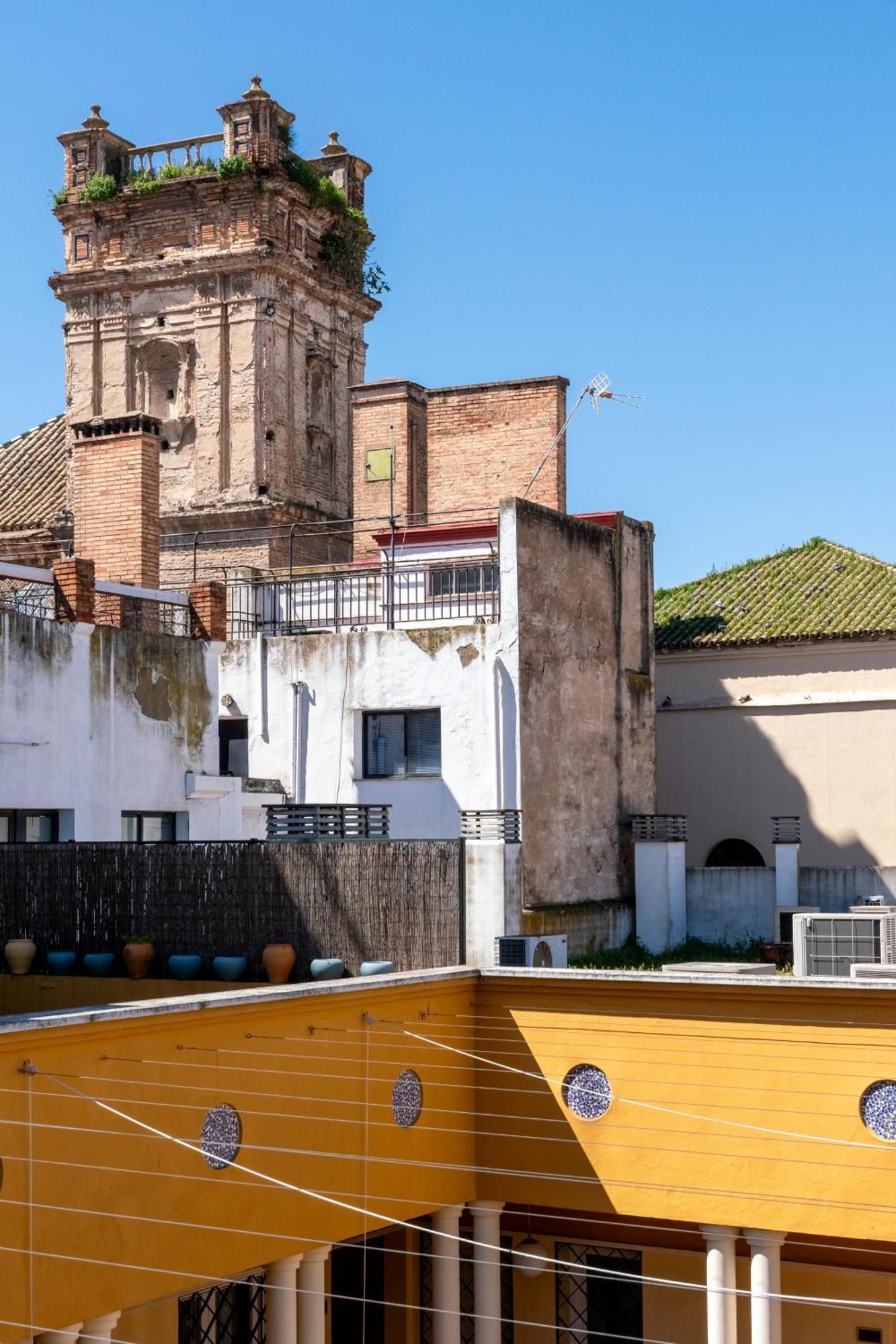 San Vicente-Museo Apartamento Seville Luaran gambar